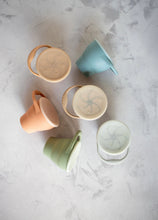 Load image into Gallery viewer, Collapsible Snack Cup | Blush
